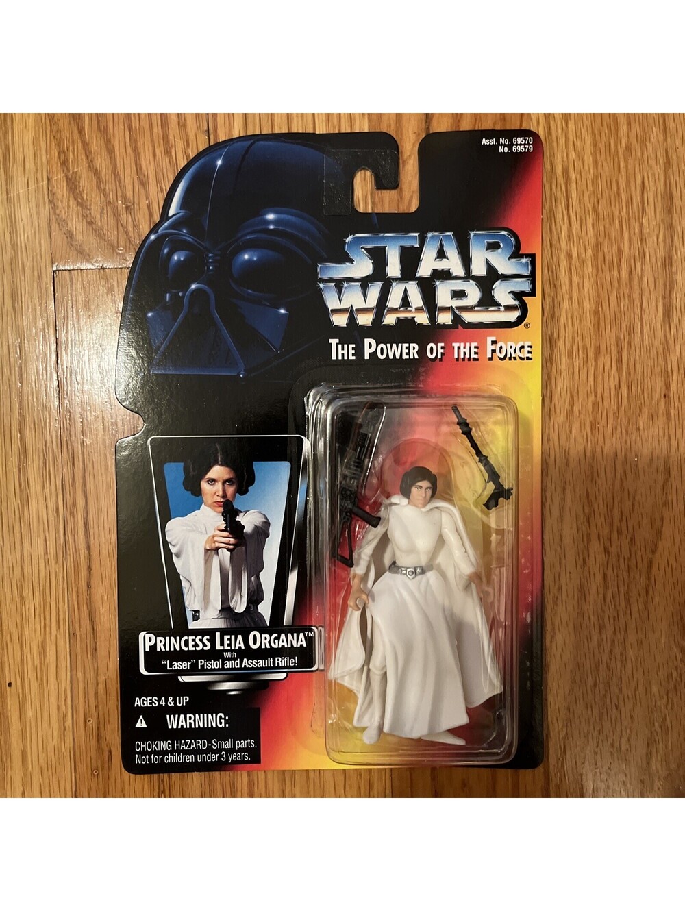 KENNER 69579 STAR WARS THE POWER OF THE FORCE PRINCESS LEIA ORGANA ACTION FIGURE